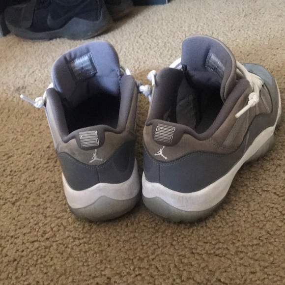 Cool grey Jordan 11 lows.Great condo for a restore - Picture 2 of 5